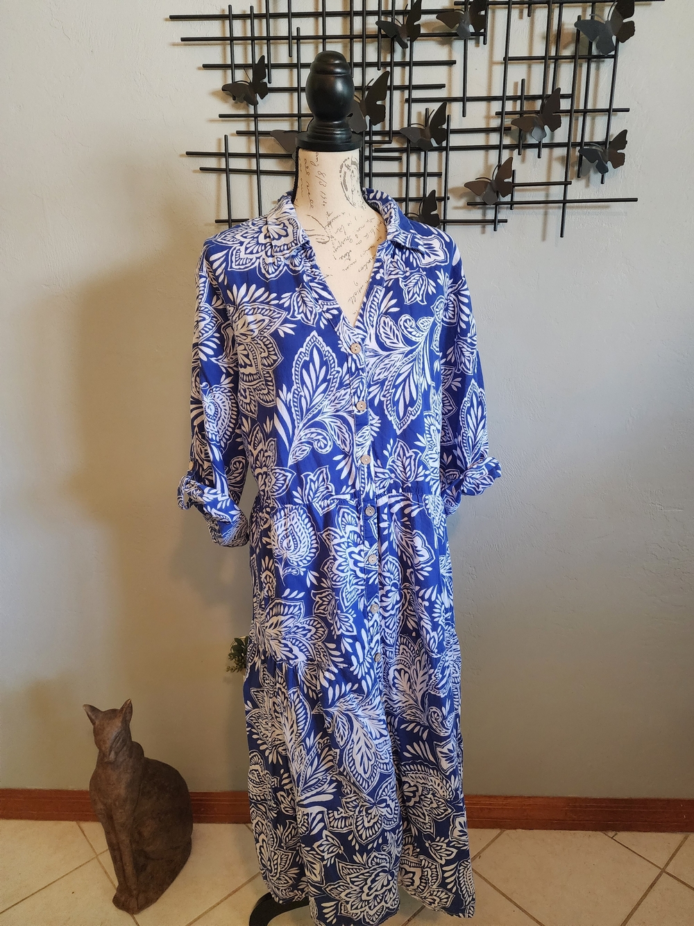 Mlle Gabrielle Blue and White Floral Button-Front Dress